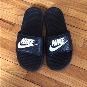 Women’s Nike Benassi JDI Slide